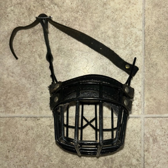 wire mouth guard muzzle with rubber winter cover - Picture 1 of 10